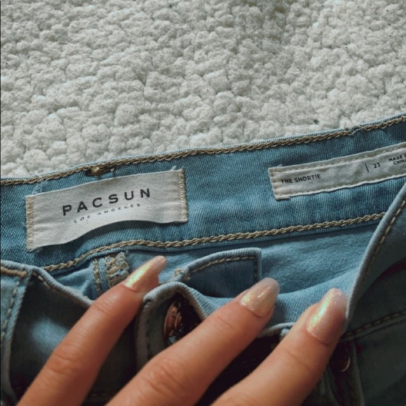 PACSUN SHORTS!! 💙 - Picture 3 of 3